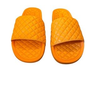APL Sandals Vibrant Comfort in Mango Men’s Size 10